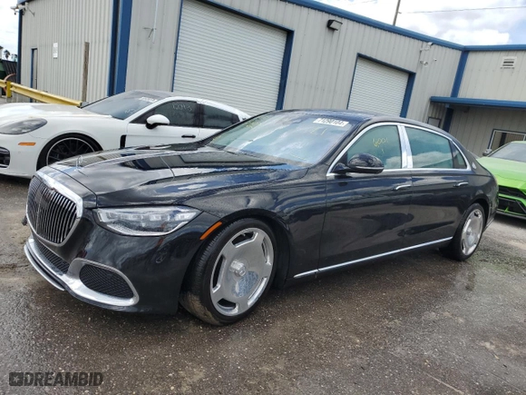 2024 Mercedes-Benz S-Class Maybach S 580 with VIN W1K6X7GB3RA256121, listed as a Copart auction lot 71290104 with 6,016 mi miles and Non Repairable. Bid and sale history available at carsss.com. Image 1.