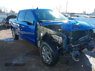 2018 Ford F-150 XL with VIN 1FTEW1EB2JFA31124, listed as a IAAI auction lot 41301073 with 55,858 mi miles. Bid and sale history available at carsss.com. Image 1.