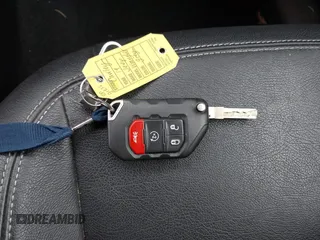 2019 Jeep Wrangler Unlimited Sport S с VIN 1C4HJXDG6KW571640, выставлен на аукционе IAAI как лот 42299078 с пробегом 51 928 миль миль и . История ставок и продаж доступна на DreamBid. Изображение 11.