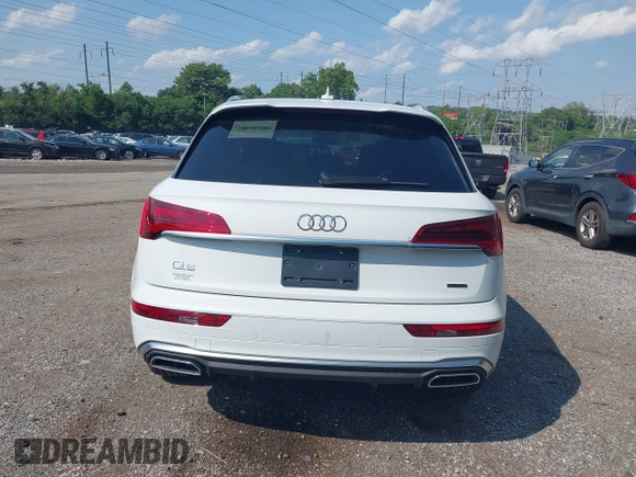 2022 Audi Q5 S line Premium Plus с VIN WA1EAAFY5N2054700, выставлен на аукционе IAAI как лот 42475142 с пробегом 42 148 миль миль и . История ставок и продаж доступна на DreamBid. Изображение 17.