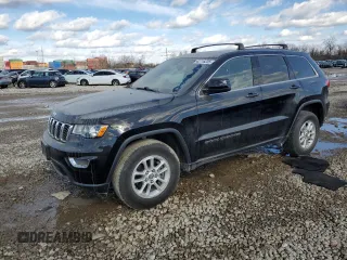 2018 Jeep Grand Cherokee Laredo E with VIN 1C4RJFAG5JC276810, listed as a Copart auction lot 42716235 with 63,639 mi miles and Salvage Title. Bid and sale history available at carsss.com. Image 1.