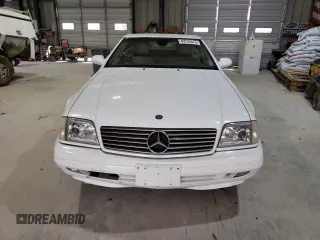 1999 Mercedes-Benz SL-Class with VIN WDBFA68F8XF187836, listed as a Copart auction lot 49725675 with 156,969 mi miles and Clean Title. Bid and sale history available at carsss.com. Image 5.