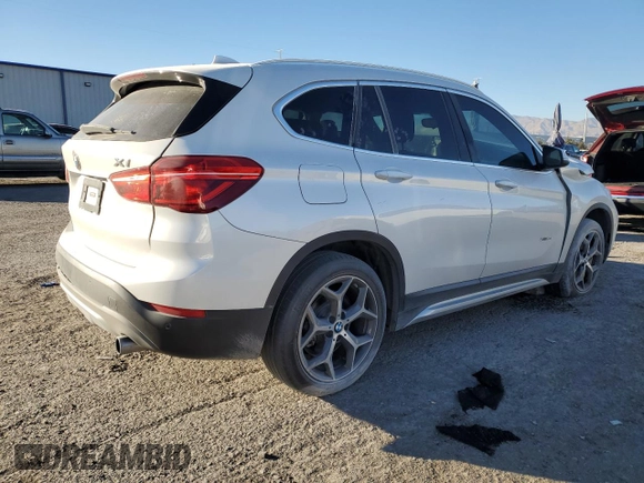 2018 BMW X1 xDrive28i with VIN WBXHT3C36J5K21286, listed as a Copart auction lot 88702365 with 0 mi miles and Salvage Title. Bid and sale history available at carsss.com. Image 3.