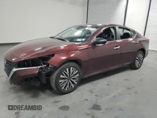 2025 Nissan Altima SV with VIN 1N4BL4DW1SN317805, listed as a Copart auction lot 53736445 with 10,384 mi miles and Clean Title. Bid and sale history available at DreamBid. Image 1.