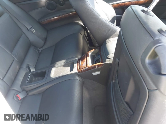 2007 BMW 3 Series 335i with VIN WBAWB73547P036177, listed as a IAAI auction lot 42059589 with 141,931 mi miles and . Bid and sale history available at DreamBid. Image 8.