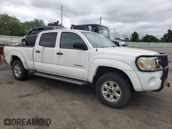 2005 Toyota Tacoma PreRunner z VIN 5TEKU72N55Z041875, wystawiony jako Copart lot #58498115 z przebiegiem 185 347 mil mil oraz Czysty tytuł • Clean title. Historia ofert i sprzedaży dostępna na DreamBid. Obrazek 4.