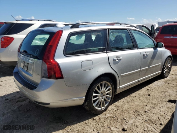 2010 Volvo V50 with VIN YV1382MWXA2528483, listed as a Copart auction lot 77164854 with 0 mi miles and Non Repairable. Bid and sale history available at carsss.com. Image 3.