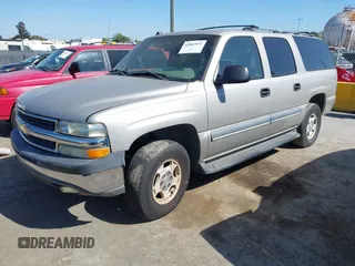 2004 Chevrolet Suburban LS with VIN 3GNEC16Z74G112232, listed as a IAAI auction lot 42063073 with 234,347 mi miles. Bid and sale history available at carsss.com. Image 2.