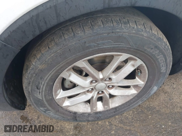 2017 Kia Sorento LX with VIN 5XYPG4A5XHG229951, listed as a IAAI auction lot 41731240 with 89,943 mi miles and . Bid and sale history available at DreamBid. Image 12.