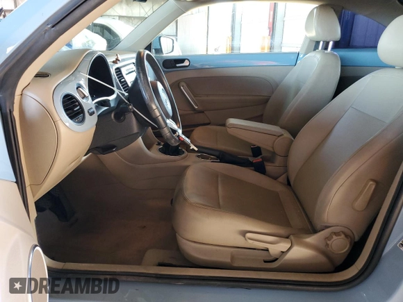 2014 Volkswagen Beetle with VIN 3VWH17AT4EM664448, listed as a Copart auction lot 72442064 with Not Provided miles and Salvage Title. Bid and sale history available at DreamBid. Image 7.