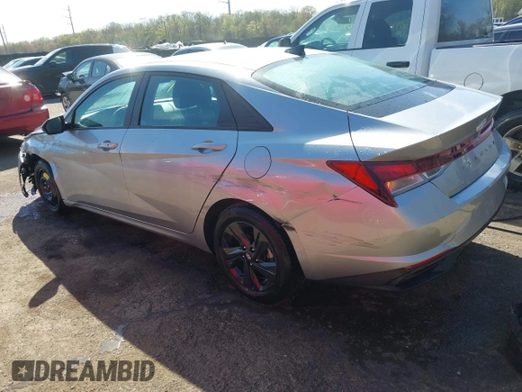 2023 Hyundai Elantra SEL with VIN 5NPLM4AG6PH091535, listed as a IAAI auction lot 41947089 with 28,577 mi miles and . Bid and sale history available at DreamBid. Image 3.