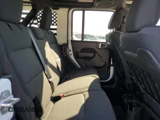 2022 Jeep Wrangler Unlimited Rubicon with VIN 1C4JJXFG2NW125360, listed as a Copart auction lot 76773624 with 22,978 mi miles and Salvage title. Bid and sale history available at DreamBid. Image 11.