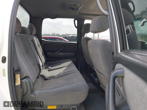 2004 Toyota Tundra Ltd with VIN 5TBET38164S447391, listed as a IAAI auction lot 41949052 with 263,221 mi miles. Bid and sale history available at carsss.com. Image 8.