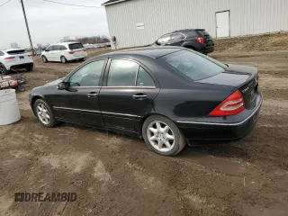 2004 Mercedes-Benz C 240 with VIN WDBRF81J54F458372, listed as a Copart auction lot 49205505 with 200,240 mi miles and Non repairable. Bid and sale history available at DreamBid. Image 2.