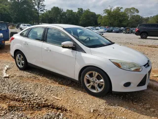 2013 Ford Focus SE with VIN 1FADP3F27DL375983, listed as a Copart auction lot 58084195 with 78,593 mi miles and Salvage title. Bid and sale history available at DreamBid. Image 4.