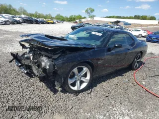2015 Dodge Challenger R/T Plus with VIN 2C3CDZBT3FH865261, listed as a Copart auction lot 52301435 with 130,520 mi miles and Salvage title. Bid and sale history available at DreamBid. Image 1.