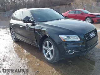 2015 Audi Q5 Premium Plus with VIN WA1DGAFP7FA132208, listed as a IAAI auction lot 41834086 with 90,351 mi miles. Bid and sale history available at carsss.com. Image 1.