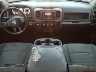 2017 Ram 1500 Express z VIN 1C6RR6FT2HS805619, wystawiony jako Copart lot #45162075 z przebiegiem 234 944 mil mil oraz Czysty tytuł • Clean title. Historia ofert i sprzedaży dostępna na DreamBid. Obrazek 8.