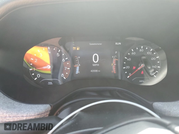 2024 Jeep Compass Latitude z VIN 3C4NJDBN2RT109871, wystawiony jako Copart lot #65576335 z przebiegiem 43 598 mil mil oraz Czysty tytuł • Clean title. Historia ofert i sprzedaży dostępna na DreamBid. Obrazek 9.