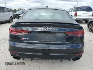 2019 Audi RS 5 Sportback z VIN WUABWCF5XKA900450, wystawiony jako Copart lot #72545583 z przebiegiem 32 832 mil mil oraz . Historia ofert i sprzedaży dostępna na DreamBid. Obrazek 6.