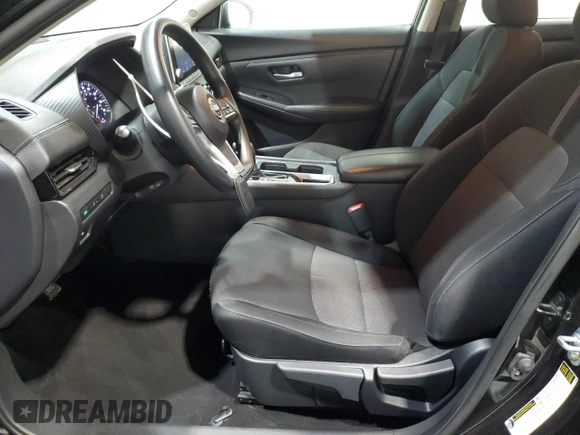 2024 Nissan Sentra SV with VIN 3N1AB8CV5RY220731, listed as a Copart auction lot 56051215 with 33,399 mi miles and Clean Title. Bid and sale history available at DreamBid. Image 7.