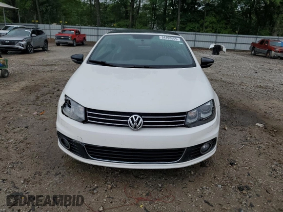 2013 Volkswagen Eos Komfort with VIN WVWBW8AH0DV003581, listed as a Copart auction lot 54498655 with 95,203 mi miles and Salvage Title. Bid and sale history available at DreamBid. Image 5.