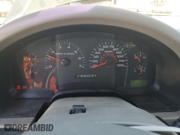 2005 Ford F-150 XLT with VIN 1FTRW12WX5KD67643, listed as a Copart auction lot 48332695 with 254,546 mi miles and Salvage Title. Bid and sale history available at carsss.com. Image 9.