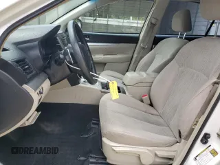 2014 Subaru Outback 2.5i z VIN 4S4BRBAC3E3247324, wystawiony jako Copart lot #58142095 z przebiegiem 165 380 mil mil oraz Szkoda całkowita • Salvage title. Historia ofert i sprzedaży dostępna na DreamBid. Obrazek 7.