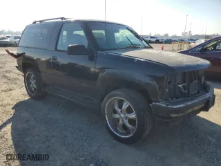 1996 Chevrolet Tahoe with VIN 3GNEK18R9TG128883, listed as a Copart auction lot 83367764 with 183,713 mi miles and Clean Title. Bid and sale history available at carsss.com. Image 4.