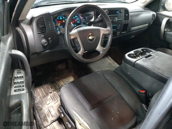 2011 Chevrolet Silverado 1500 LT with VIN 1GCRKSE31BZ249499, listed as a Copart auction lot 48516035 with 229,582 mi miles and Salvage Title. Bid and sale history available at carsss.com. Image 8.