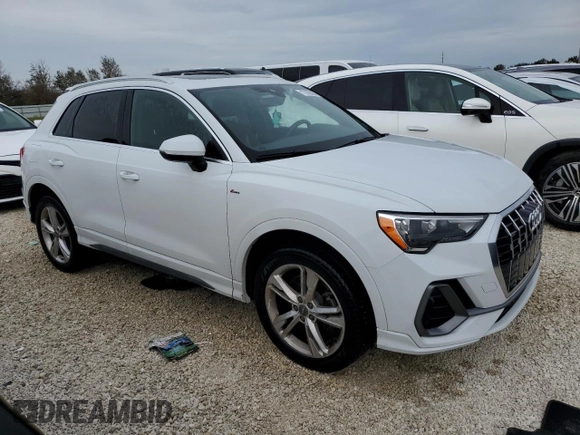 2019 Audi Q3 S line Premium with VIN WA1DECF32K1086585, listed as a Copart auction lot 77803064 with 67,991 mi miles and Non repairable. Bid and sale history available at DreamBid. Image 4.