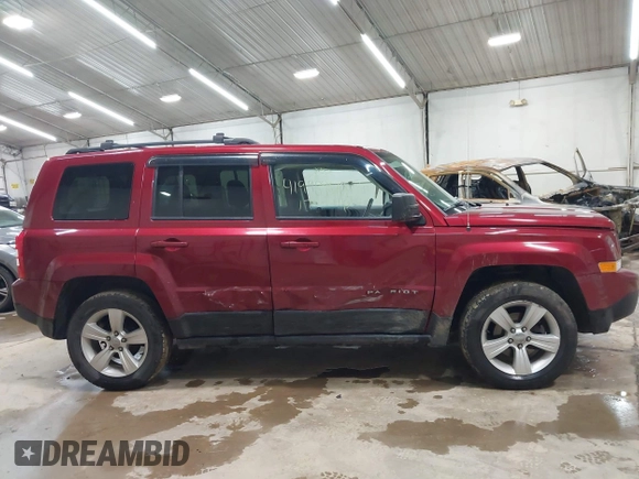 2017 Jeep Patriot High Altitude with VIN 1C4NJRFB1HD159078, listed as a IAAI auction lot 41998941 with 102,194 mi miles. Bid and sale history available at carsss.com. Image 13.