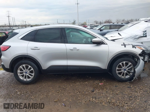 2020 Ford Escape SE with VIN 1FMCU9G62LUA28293, listed as a IAAI auction lot 41910022 with 38,618 mi miles and . Bid and sale history available at DreamBid. Image 14.