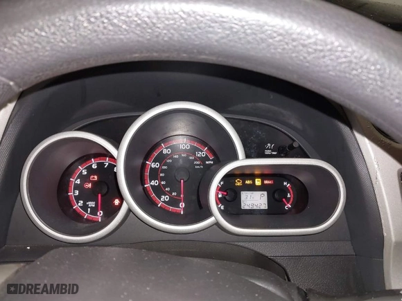 2013 Toyota Matrix L with VIN 2T1KU4EE0DC029826, listed as a IAAI auction lot 41598107 with 249,427 mi miles. Bid and sale history available at carsss.com. Image 7.
