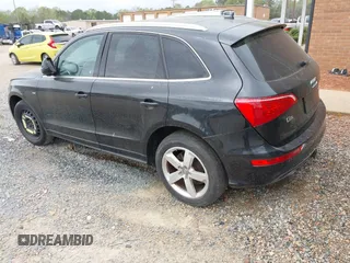 2012 Audi Q5 3.2L Premium Plus with VIN WA1DKAFP4CA135920, listed as a IAAI auction lot 41963400 with 131,023 mi miles. Bid and sale history available at carsss.com. Image 3.