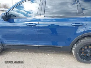 2024 Kia Telluride SX Prestige X-Line z VIN 5XYP5DGC4RG461605, wystawiony jako IAAI lot #41926195 z przebiegiem 13 811 mil mil oraz . Historia ofert i sprzedaży dostępna na DreamBid. Obrazek 14.