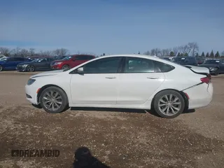 2016 Chrysler 200 S with VIN 1C3CCCBG0GN100441, listed as a IAAI auction lot 41445135 with 122,072 mi miles. Bid and sale history available at carsss.com. Image 14.