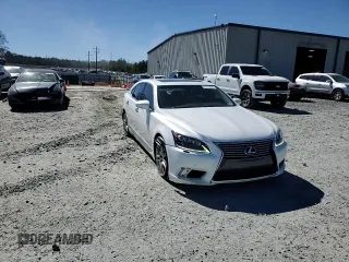 2016 Lexus LS 460 z VIN JTHBL5EF0G5140720, wystawiony jako Copart lot #47175035 z przebiegiem 65 954 mil mil oraz Szkoda całkowita • Salvage title. Historia ofert i sprzedaży dostępna na DreamBid. Obrazek 14.
