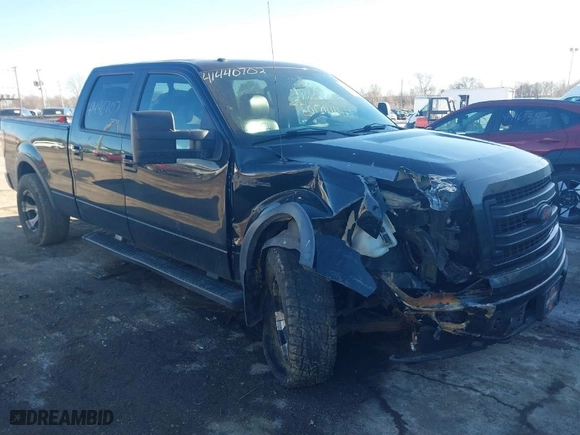 2014 Ford F-150 XL with VIN 1FTFW1EF8EKF96787, listed as a IAAI auction lot 41440702 with 253,226 mi miles. Bid and sale history available at carsss.com. Image 1.