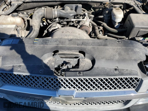 2004 Chevrolet Silverado 1500 Work Truck with VIN 1GCEC14X24Z244860, listed as a Copart auction lot 88584065 with 115,264 mi miles and Salvage Title. Bid and sale history available at carsss.com. Image 12.
