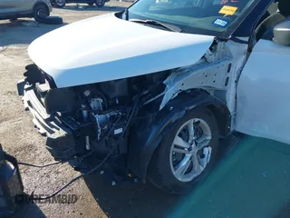 2023 Nissan Kicks S with VIN 3N1CP5BV5PL571076, listed as a IAAI auction lot 41177115 with 25,595 mi miles. Bid and sale history available at carsss.com. Image 6.
