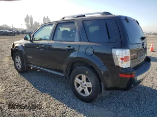 2008 Mercury Mariner with VIN 4M2CU29H68KJ36634, listed as a Copart auction lot 84690984 with 233,490 mi miles and Salvage Title. Bid and sale history available at carsss.com. Image 2.