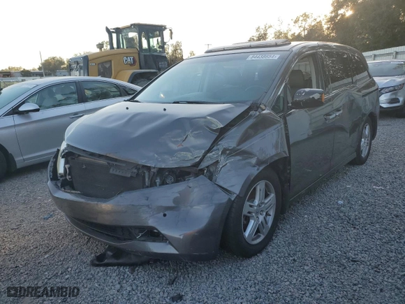 2013 Honda Odyssey Touring with VIN 5FNRL5H99DB046576, listed as a Copart auction lot 84438654 with 0 mi miles and Salvage Title. Bid and sale history available at carsss.com. Image 1.