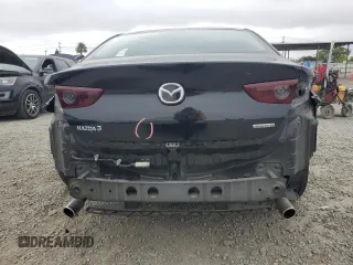 2021 Mazda 3 2.0 z VIN 3MZBPAA7XMM203287, wystawiony jako Copart lot #60079135 z przebiegiem 49 212 mil mil oraz Szkoda całkowita • Salvage title. Historia ofert i sprzedaży dostępna na DreamBid. Obrazek 6.