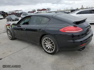 2016 Porsche Panamera 4 with VIN WP0AA2A73GL005632, listed as a Copart auction lot 77326773 with 71,385 mi miles. Bid and sale history available at carsss.com. Image 2.