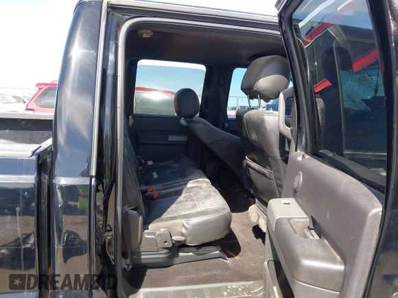 2016 Ford F-250 Lariat z VIN 1FT7W2BT8GEA78393, wystawiony jako IAAI lot #41590588 z przebiegiem 70 861 mil mil oraz . Historia ofert i sprzedaży dostępna na DreamBid. Obrazek 8.