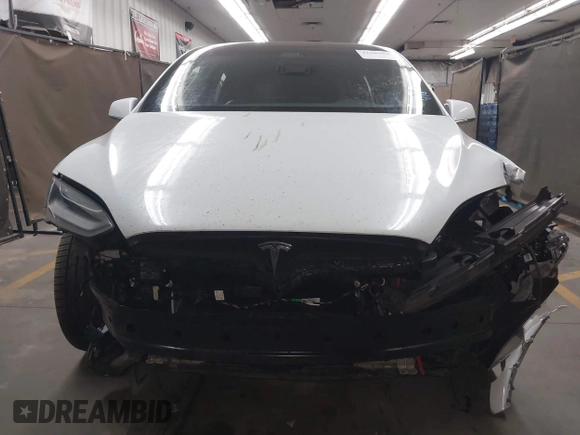 2020 Tesla Model X Long Range with VIN 5YJXCDE22LF305223, listed as a IAAI auction lot 41989862 with 48,309 mi miles. Bid and sale history available at carsss.com. Image 12.