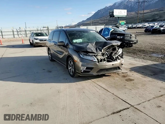 2018 Honda Odyssey Touring с VIN 5FNRL6H8XJB076145, выставлен на аукционе Copart как лот 51870865 с пробегом 96 486 миль миль и Списание • Salvage title. История ставок и продаж доступна на DreamBid. Изображение 12.