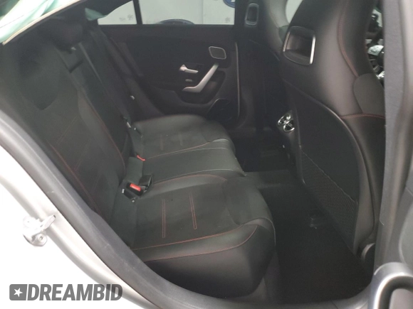 2021 Mercedes-Benz CLA 45 AMG z VIN W1K5J5DB3MN221246, wystawiony jako Copart lot #57943505 z przebiegiem 19 295 mil mil oraz Czysty tytuł • Clean title. Historia ofert i sprzedaży dostępna na DreamBid. Obrazek 10.