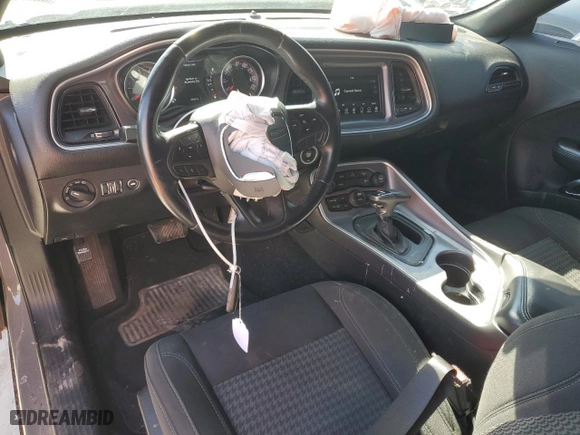 2019 Dodge Challenger SXT with VIN 2C3CDZGG9KH680587, listed as a Copart auction lot 48591815 with 68,732 mi miles and Salvage Title. Bid and sale history available at carsss.com. Image 8.
